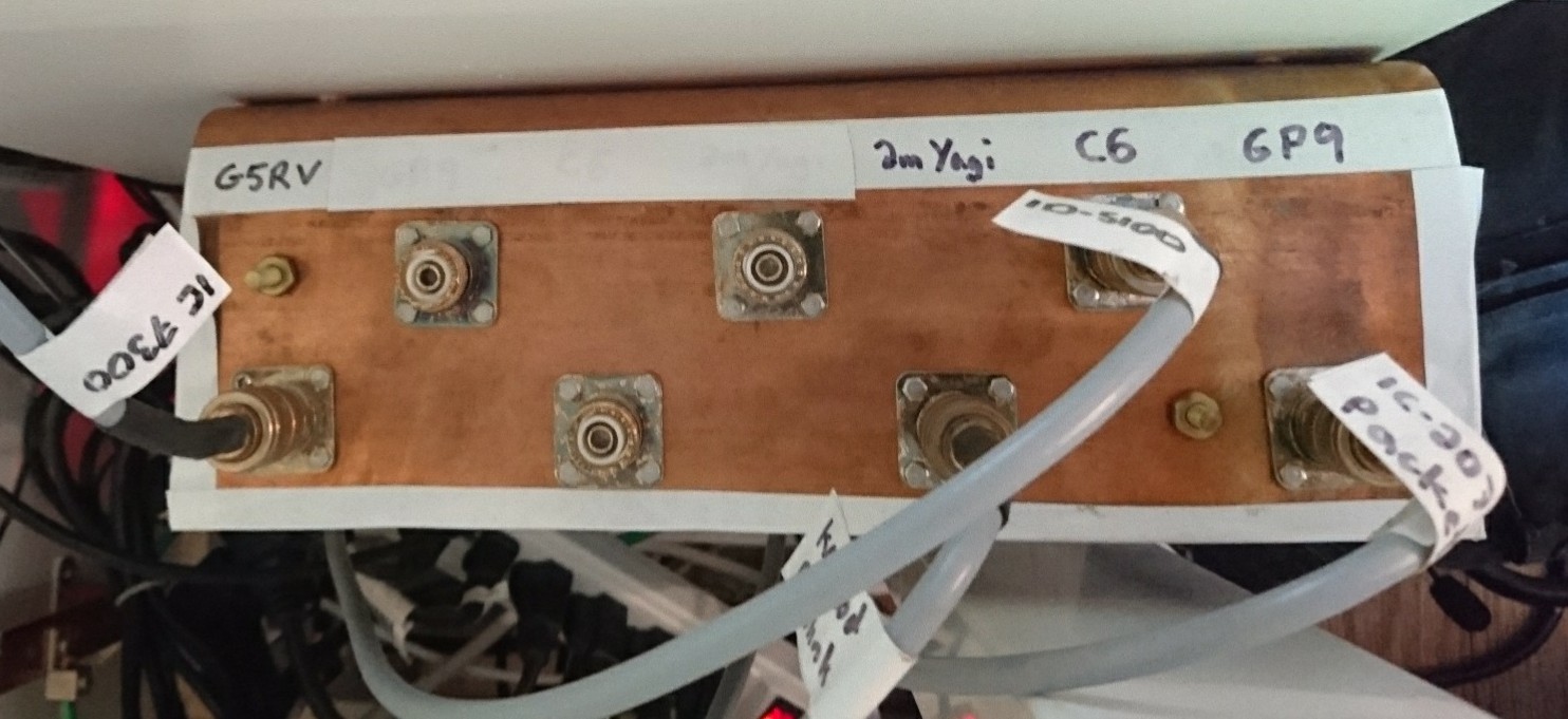 inside.jpg inside.jpg